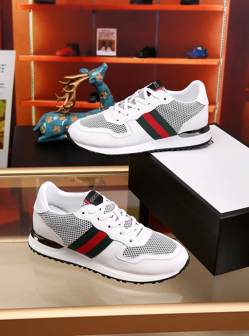 Factory price: 400💰 (GUCCI) The latest summer model from the official website🎁🎁casual and fashionable men's shoes👟, hot style💥The version is simple and elegant, exclusive for trendy men, trendy mesh fabric ➕The inner lining is made of sheepskin, soft and comfortable, black and white two-color optional, code number: 38-44, customized 45